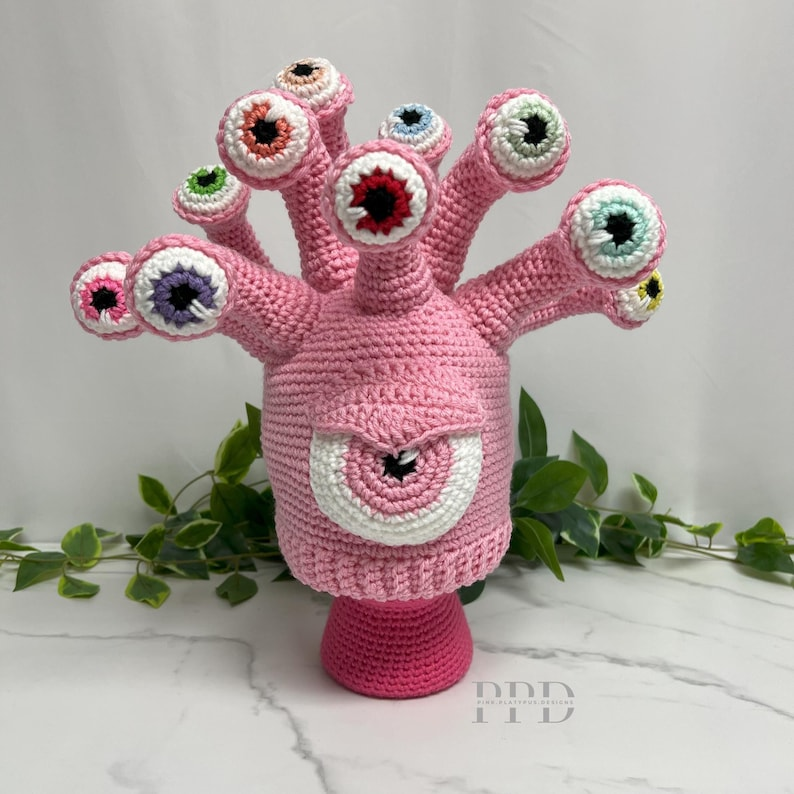 Crochet an Eye of the Beholder Hat ... This is Cosplay Genius!