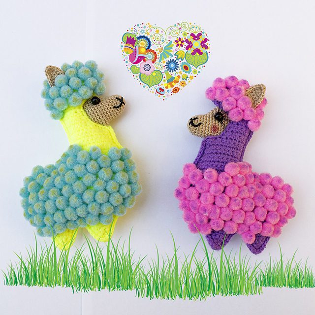 Crochet a Pom Pom Llama! Makes a Fun Holiday Garland or Ornament …