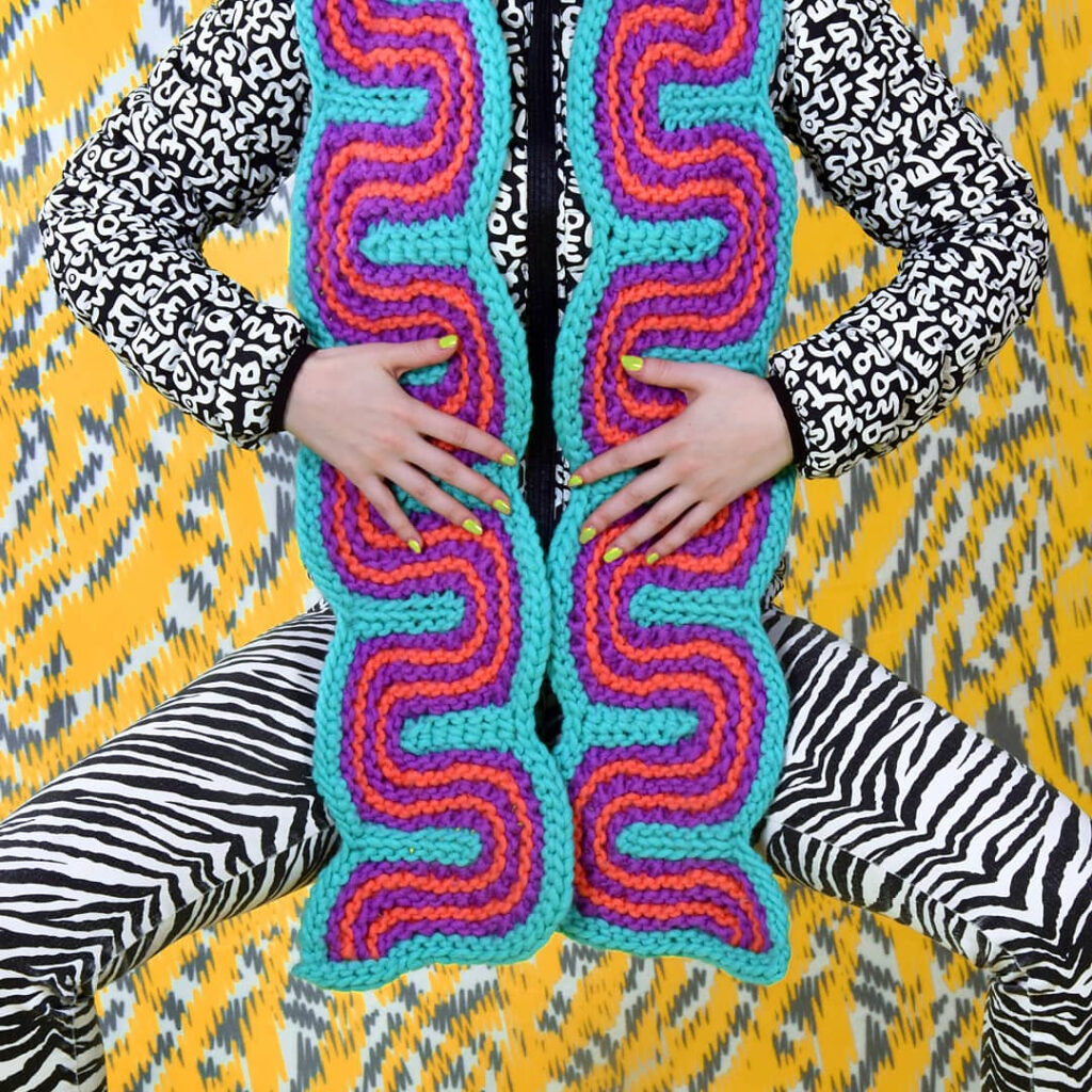 Knit an Op Art-Inspired Scarf, Free Pattern Designed By Xandy Peters