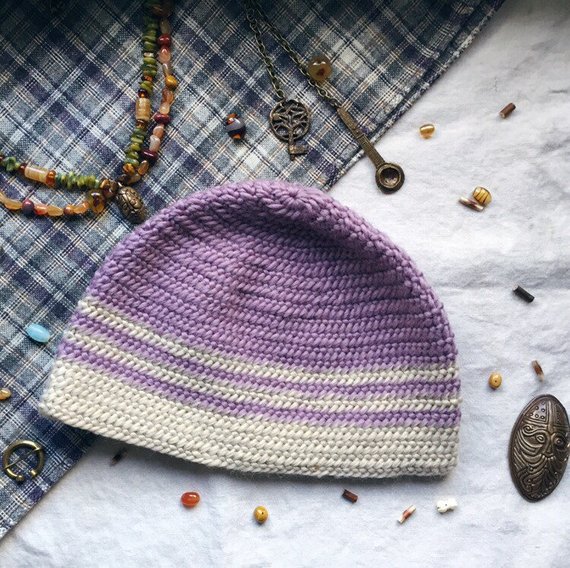 She Taught Herself Nålbinding and Made a Business From The Ancient Art!