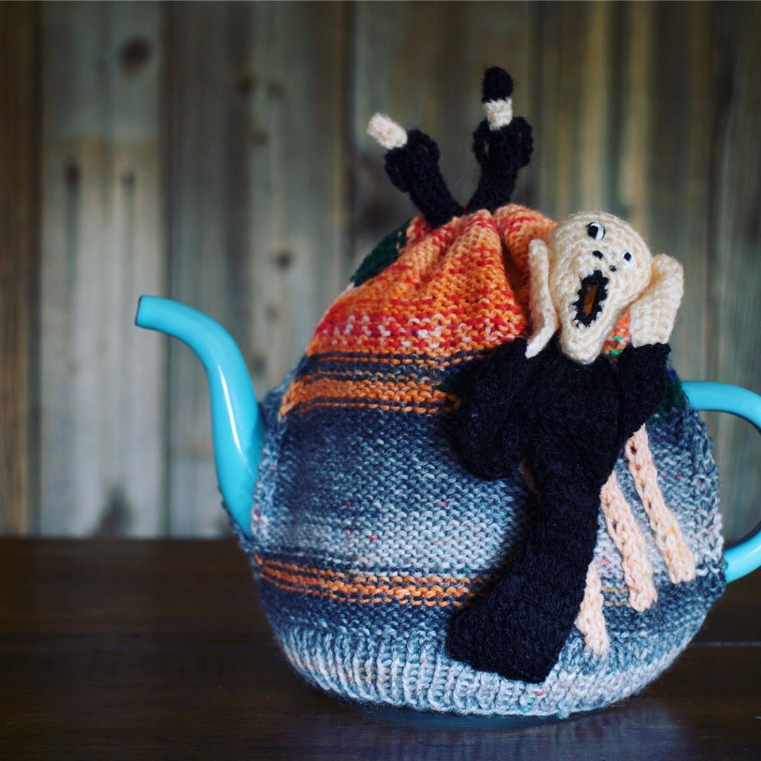 3D Knitted Tea Cozy Inspired By Edvard Munch's Scream Painting
