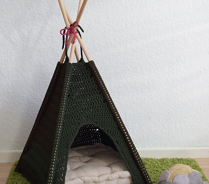 Crochet a Kitty-Cat Teepee, The Pattern is FREE!