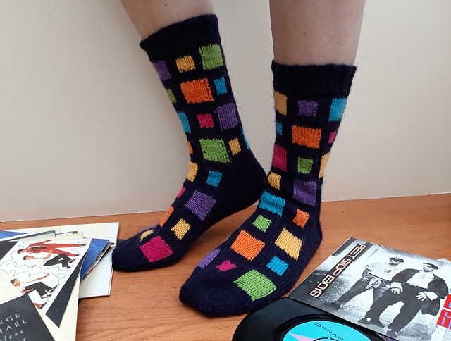 1981 Called. It's Driving a DeLorean and Wearing These 'Don't You Want Me' Socks ... Free Pattern!