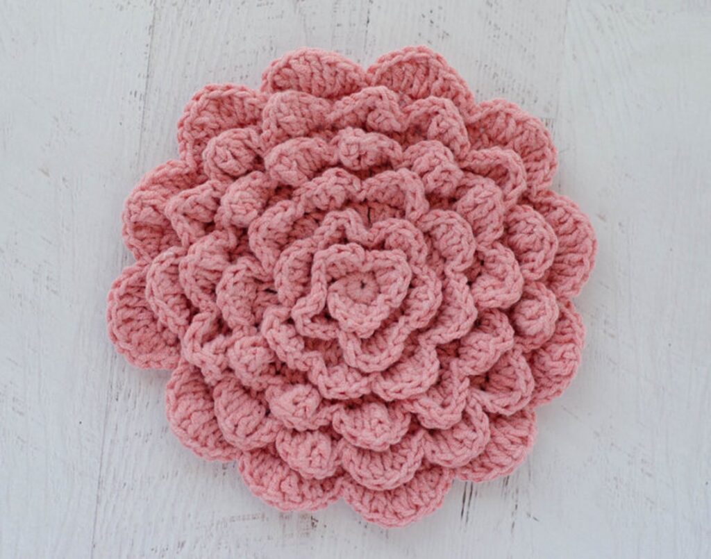Crochet a Flower Wall Hanging