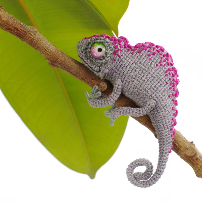Crochet a Chameleon Amigurumi With Amazing Eyes ... This is a Must-Make!