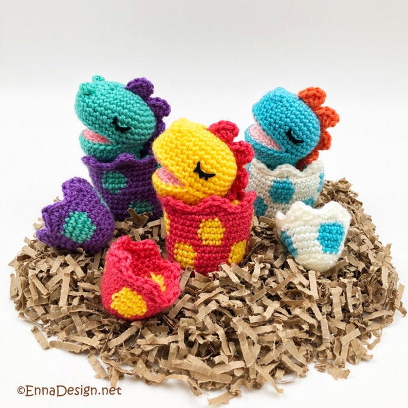 Adorable Amigurumi Alert: Crochet a Pack of Baby Dinosaur WITH Hatching Eggs
