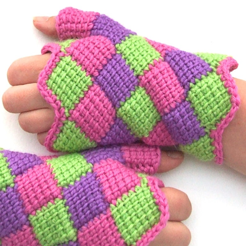 Designer Spotlight: Beautiful Entrelac Patterns For Knitters and Crocheters!