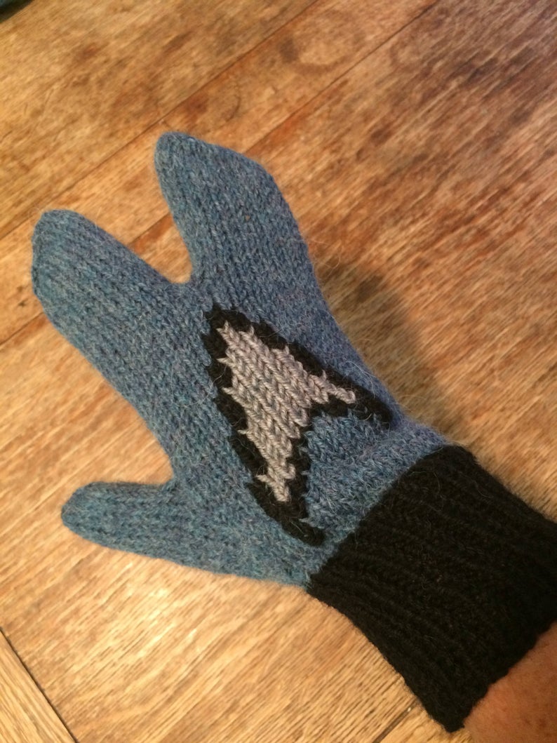 Get the Star Trek pattern #knitting