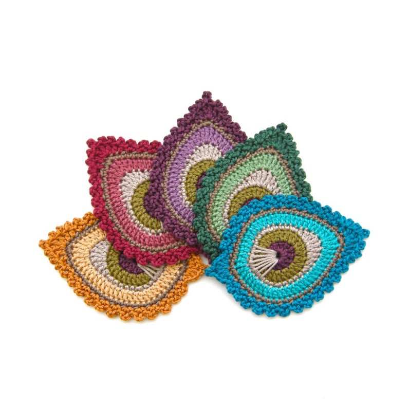 Get the #crochet pattern designed by Christa of The Curio Crafts Room