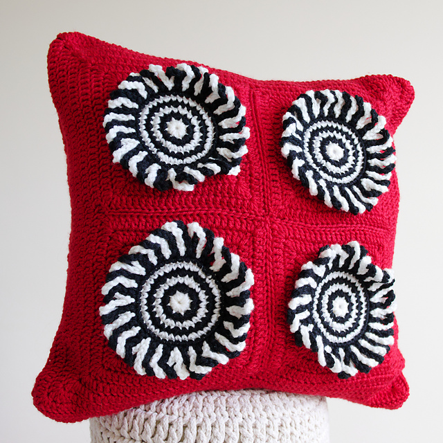 Crochet a Red Rum Cushion With This Pattern Designed By Leonie Morgan