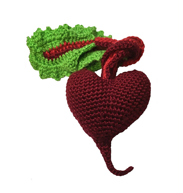 This Heart 'BEET' Amigurumi Is A No-Brainer For Galentine's Day Gifting!