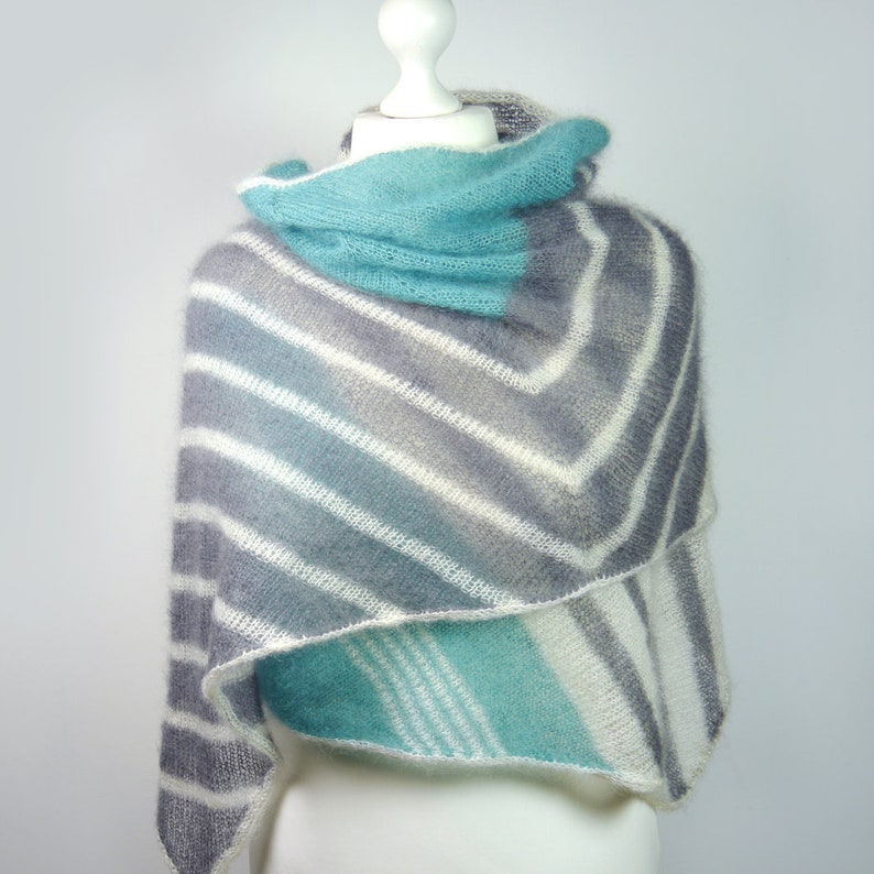 Get the pattern, designed by Steffi's Cats & Hats