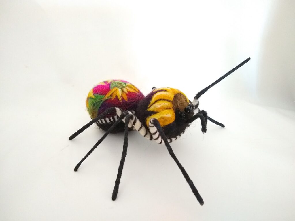 Marie Carter's Needle-Felted Spiders Are The Prettiest You've Ever Seen
