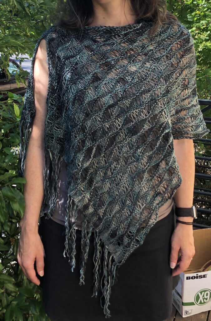 This Wavy Lacy Poncho Is Beautiful and Great For Beginner Knitters!