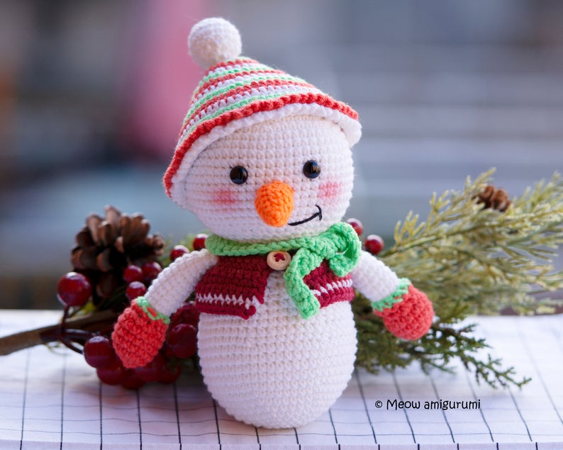 It's Time To Start Crocheting Christmas Amigurumi ... Don't Wait Until It's Too Late!