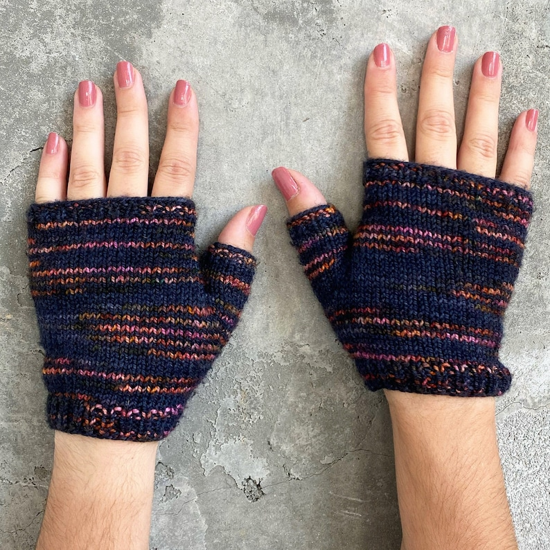 patterns designed by Kacey Herlihy of Happy Dog Crafts #knitting