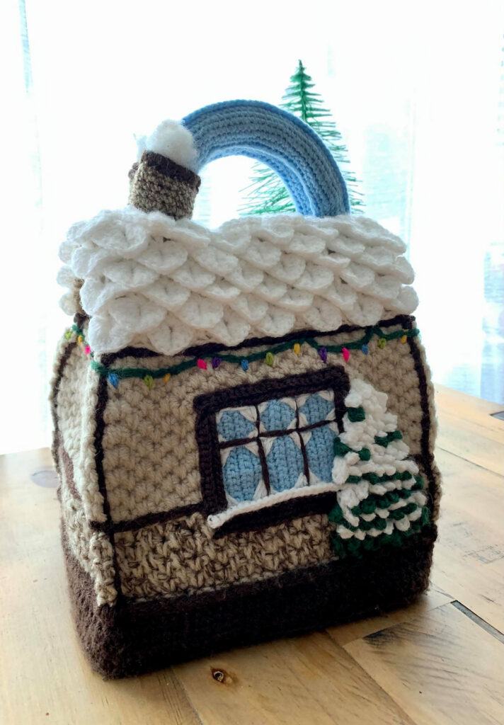 Crochet a ‘Cosy Christmas Cottage’ Handbag Designed By Claudia King