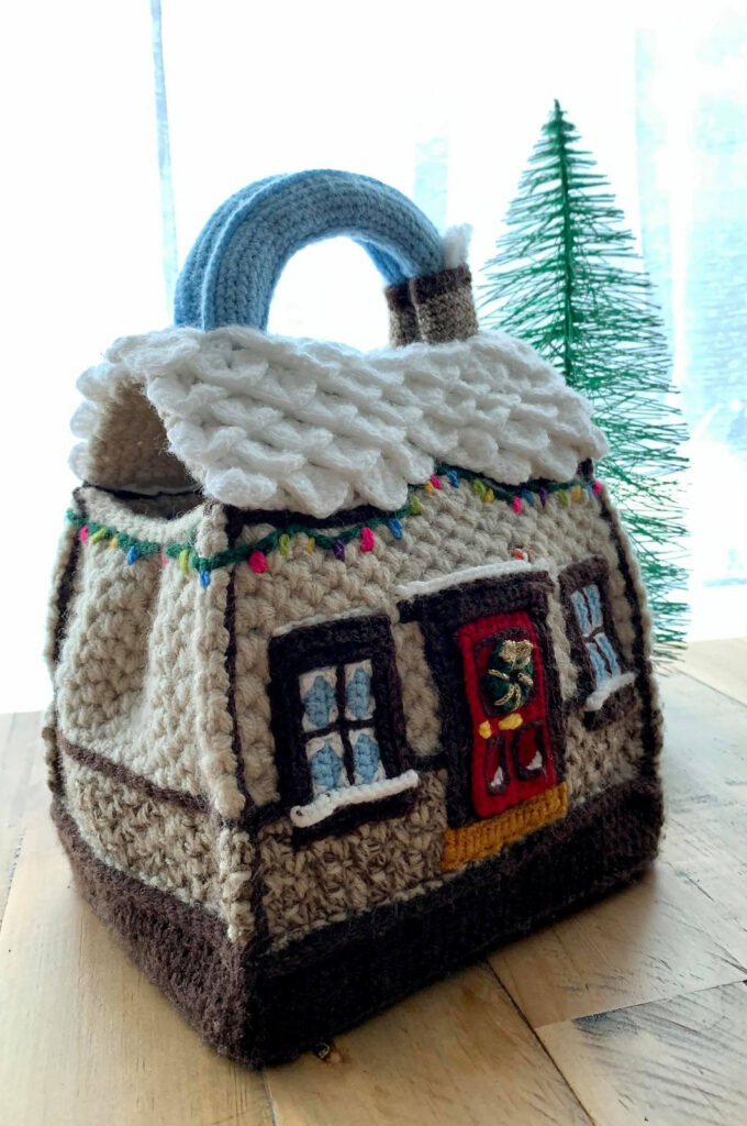 Crochet a ‘Cosy Christmas Cottage’ Handbag Designed By Claudia King
