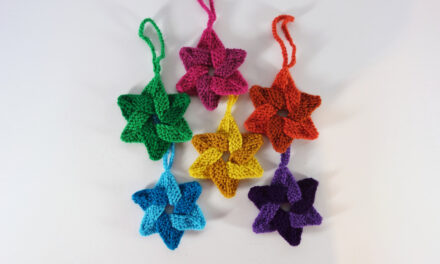 Knit Up a Bunch of These Radiant Woven Stars With a FREE Pattern From The Fabulous Frankie Brown!