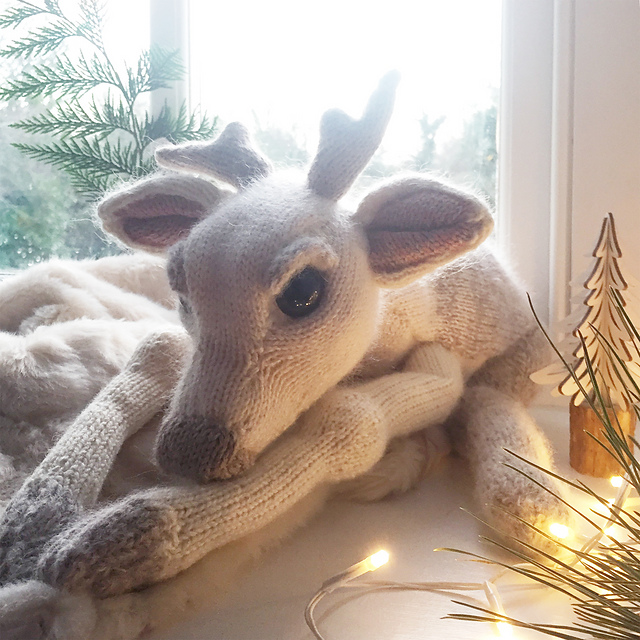 Knit a Sophisticated White Buck Designed By Claire Garland