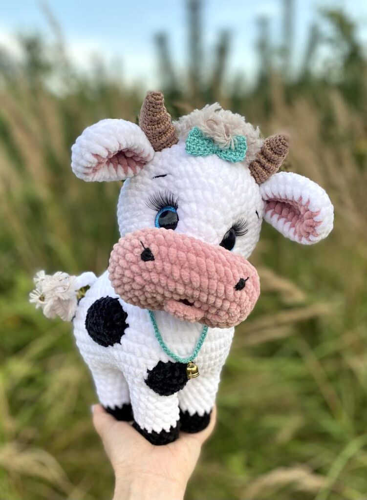crochet amigurumi patterns designed by Alena of Aleniya2