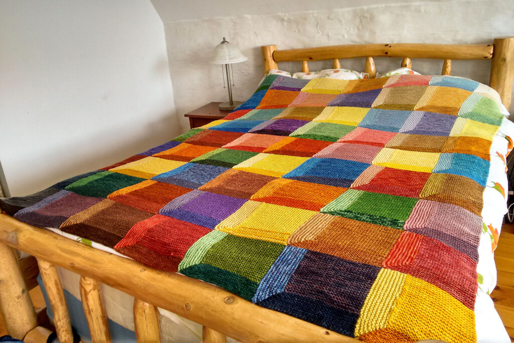 Meet The Attic Windows Recipe ... Not Quite a Pattern ... and Possibly The Best-Looking Stashbuster Ever