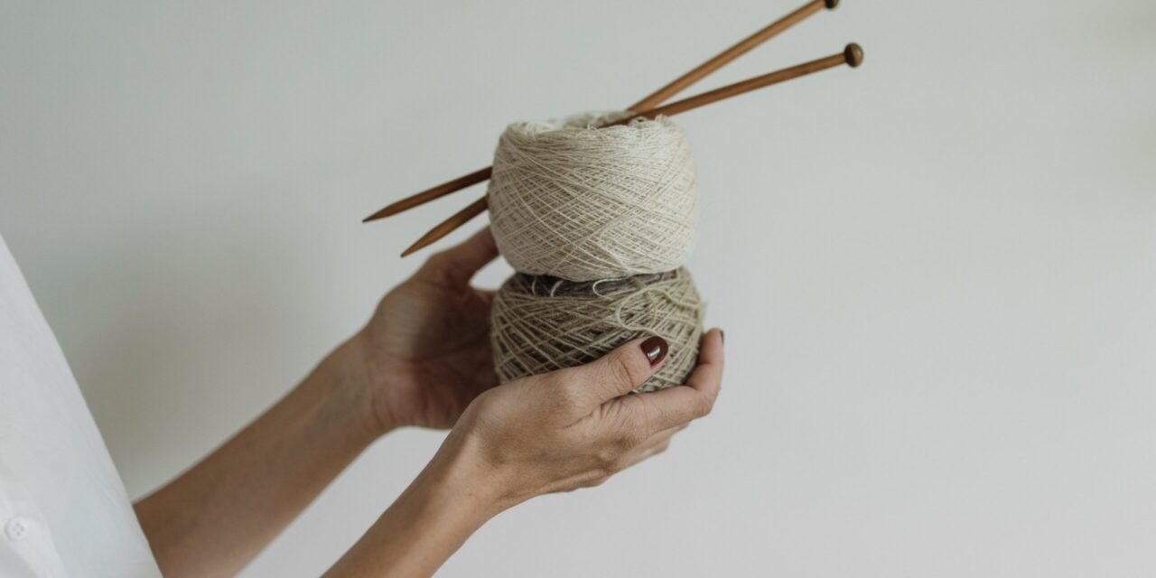 Deciding Which Knitting Needles Are Right For Your Project