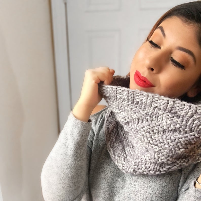 knit and crochet patterns designed by Seniya Studio