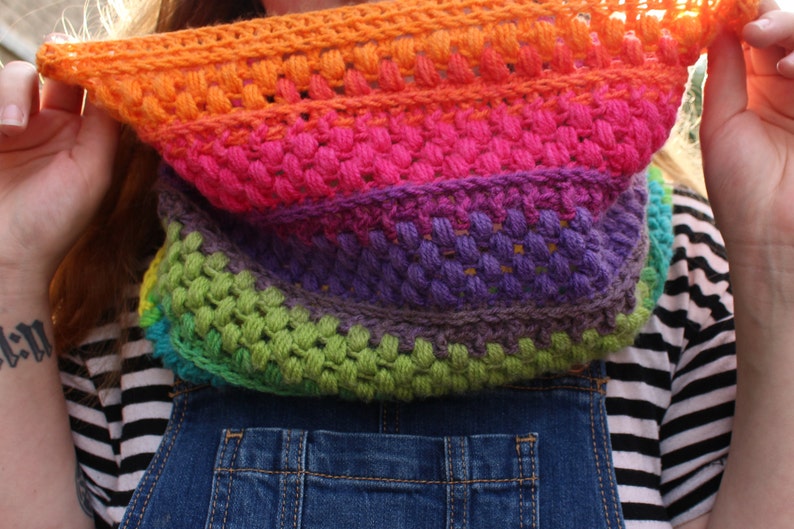 This Bright and Cheery Puff Stitch Cowl Will Have You Wishing For Spring and Crocheting For Joy!
