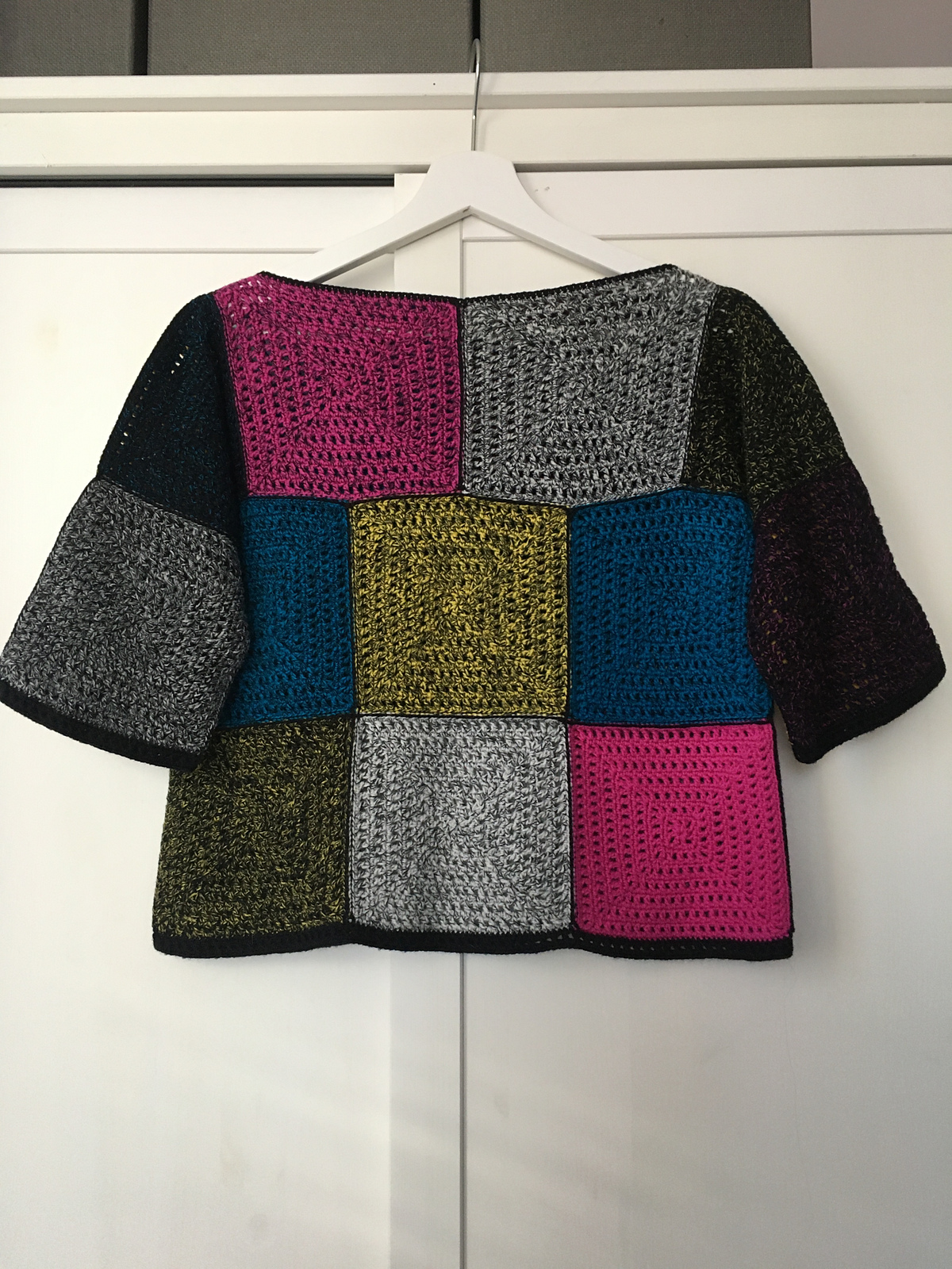 You're Just 24 Granny Squares Away From The Perfect Sweater Solution ... It's Soooo Simple!