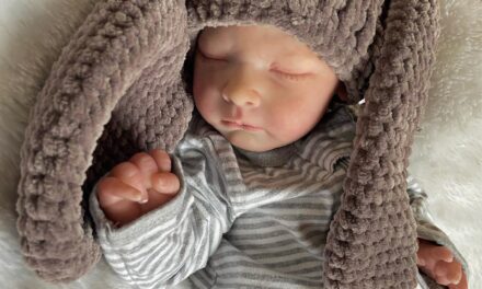 Crochet an Adorable Bunny Rabbit Hat Designed By Hannah of HHDesigns4 (Plus, an Alt For Knitters!)