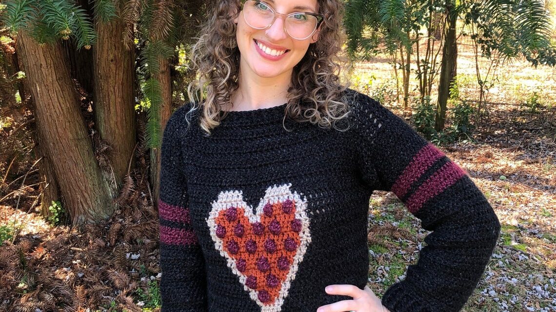 Everyone Loves Pizza! Crochet a ‘Heart Pizza’ Sweater For Everyone In Your Family, Big & Small!
