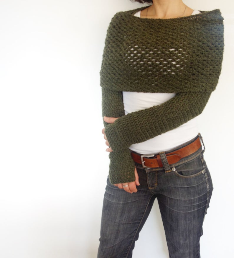 The Best Sciarpone Sweater Shrug Scarf With Sleeves Patterns For Knitters & Crocheters