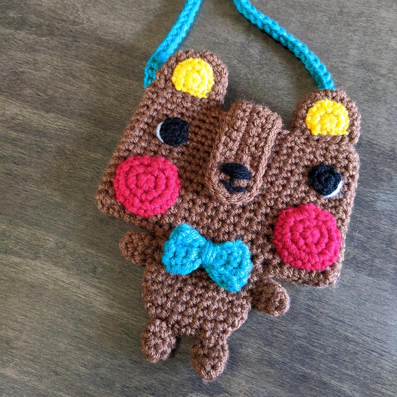 crochet patterns designed by Lisa of HELLOhappy #crochet