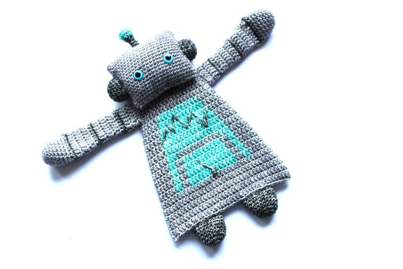 Designer Spotlight: The Cutest Ragdoll Patterns For Crocheters ... Makes The Best Baby Shower Gift Ever!