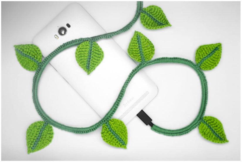 A Spring Fresh Take On The Charging Cord Cozy … It’s Beautiful Ivy and The Pattern Is Free!