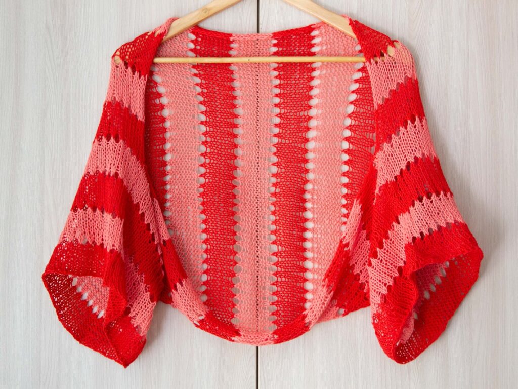 Your Summer Shrug Pattern Is Here And It's Perfect!
