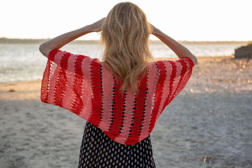 Your Summer Shrug Pattern Is Here And It's Perfect!