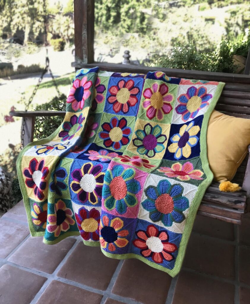 Knit a 1960s-Inspired Flower Show Blanket Designed By Margaret Holzmann