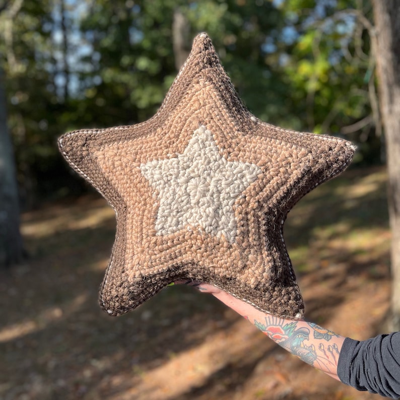 Designer Spotlight: 'Out Of This World' Crochet Patterns Designed By Hannah From Of Mars