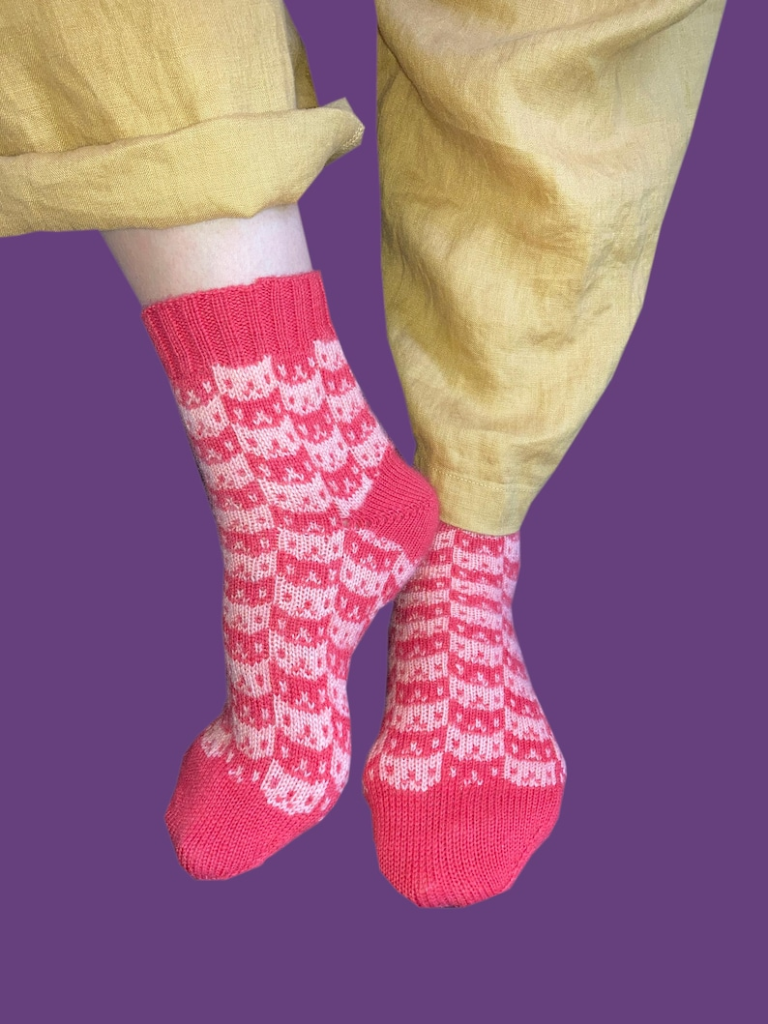 Designer Spotlight: The Best Knit & Crochet Patterns Inspired By CATS!
