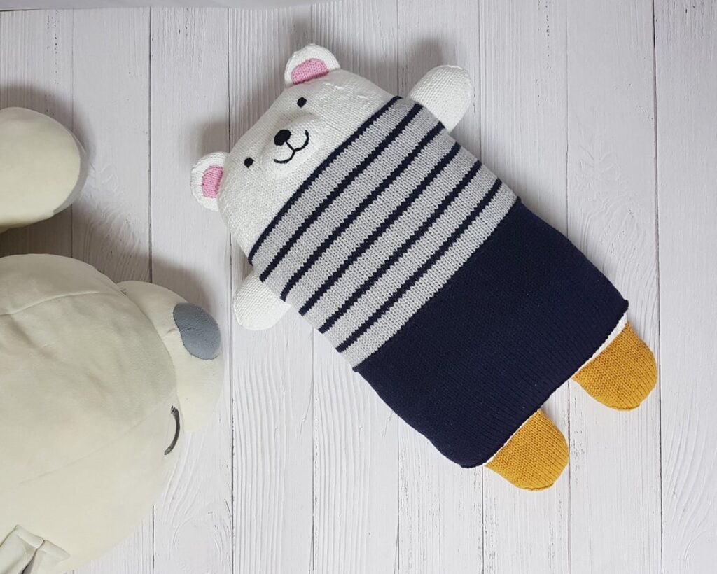 Must-Knits! These Totally Adorable Bear & Fox Pillows Are Only For The Most Knitworthy Among Us ...