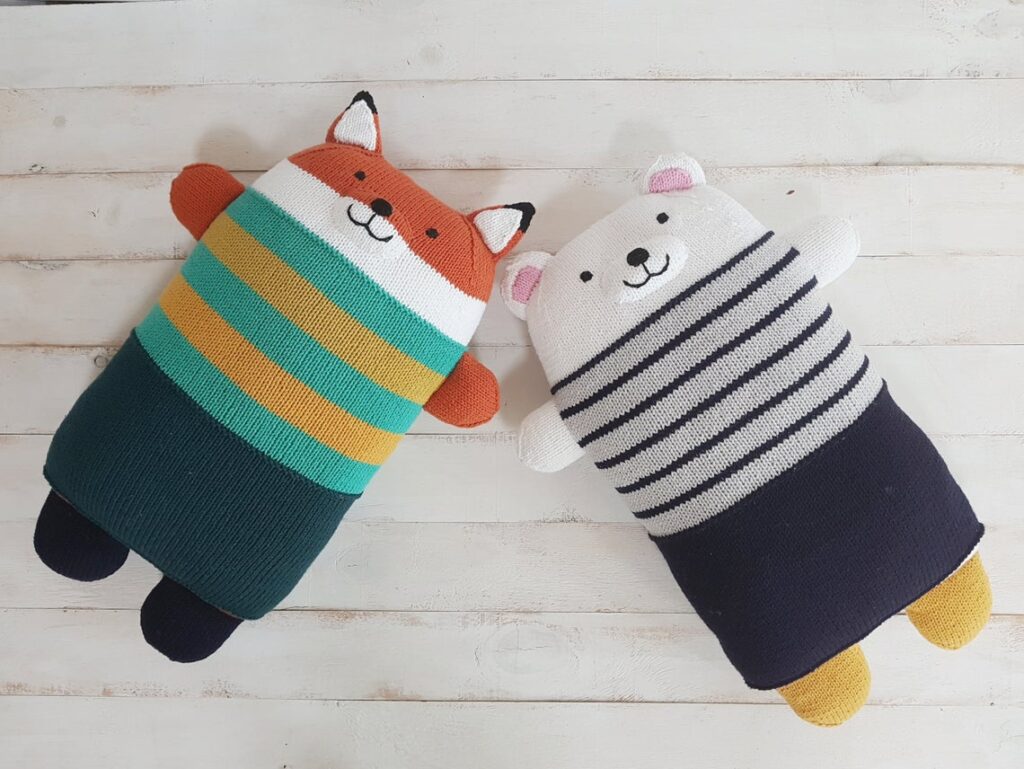 Must-Knits! These Totally Adorable Bear & Fox Pillows Are Only For The Most Knitworthy Among Us ...