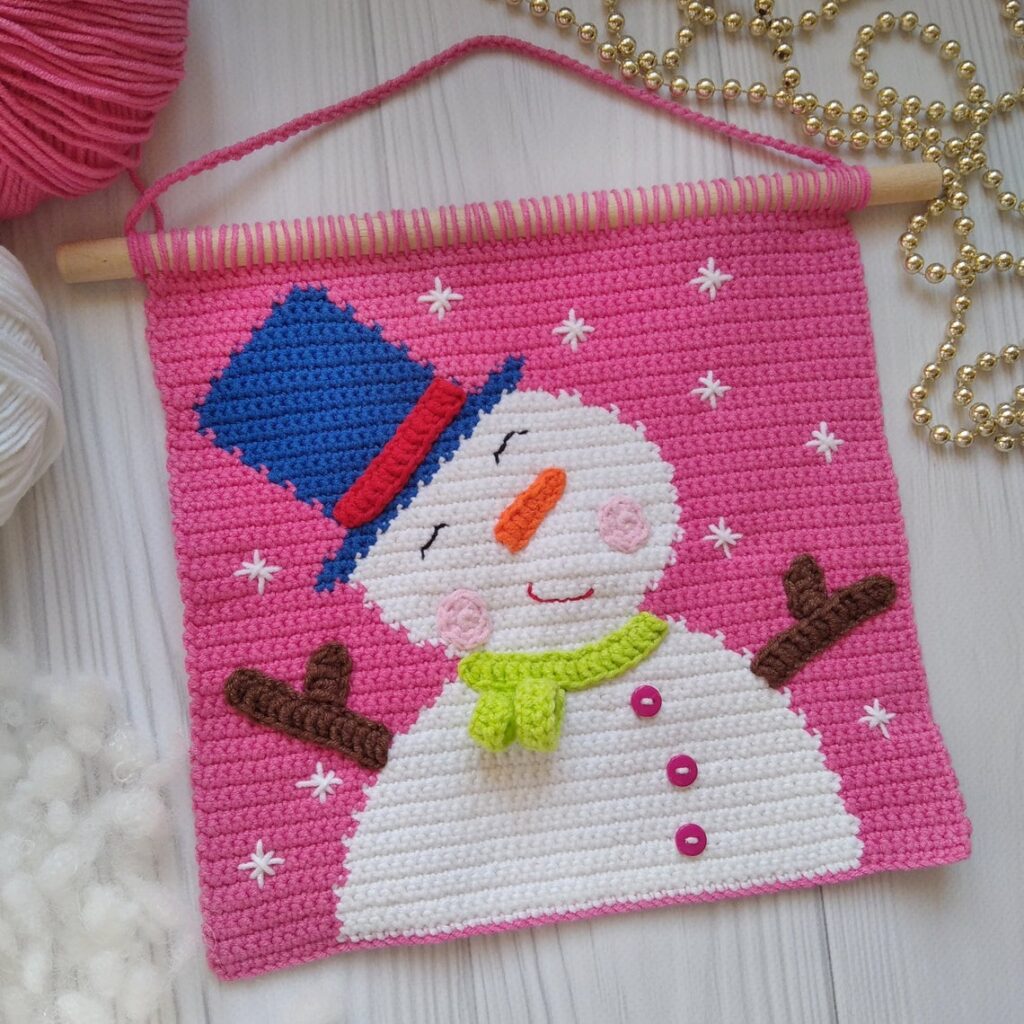 Christmas In July … Cute Wall Hangings For The Holiday Season, Featuring Rudolph and Frosty!
