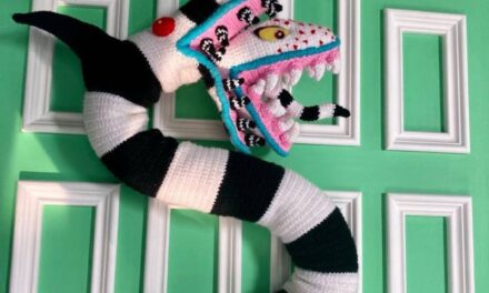 Beetlejuice Fans Will Want To Crochet This Incredible Sandworm, Pattern Masterfully Designed By Tanya Corbeil