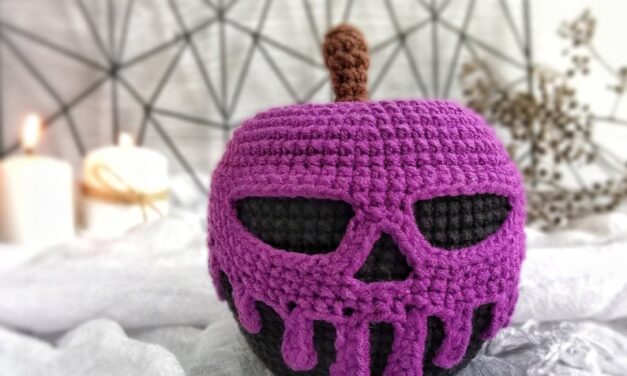 We Interrupt Christmas In July To Bring You A Perfect Poisoned Apple Pattern For Crocheters