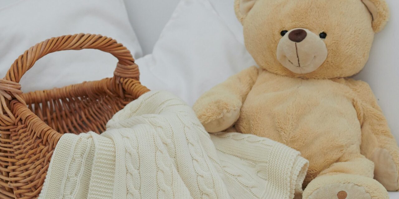 Fun Ways To Entertain Your Children With Knitted Blankets