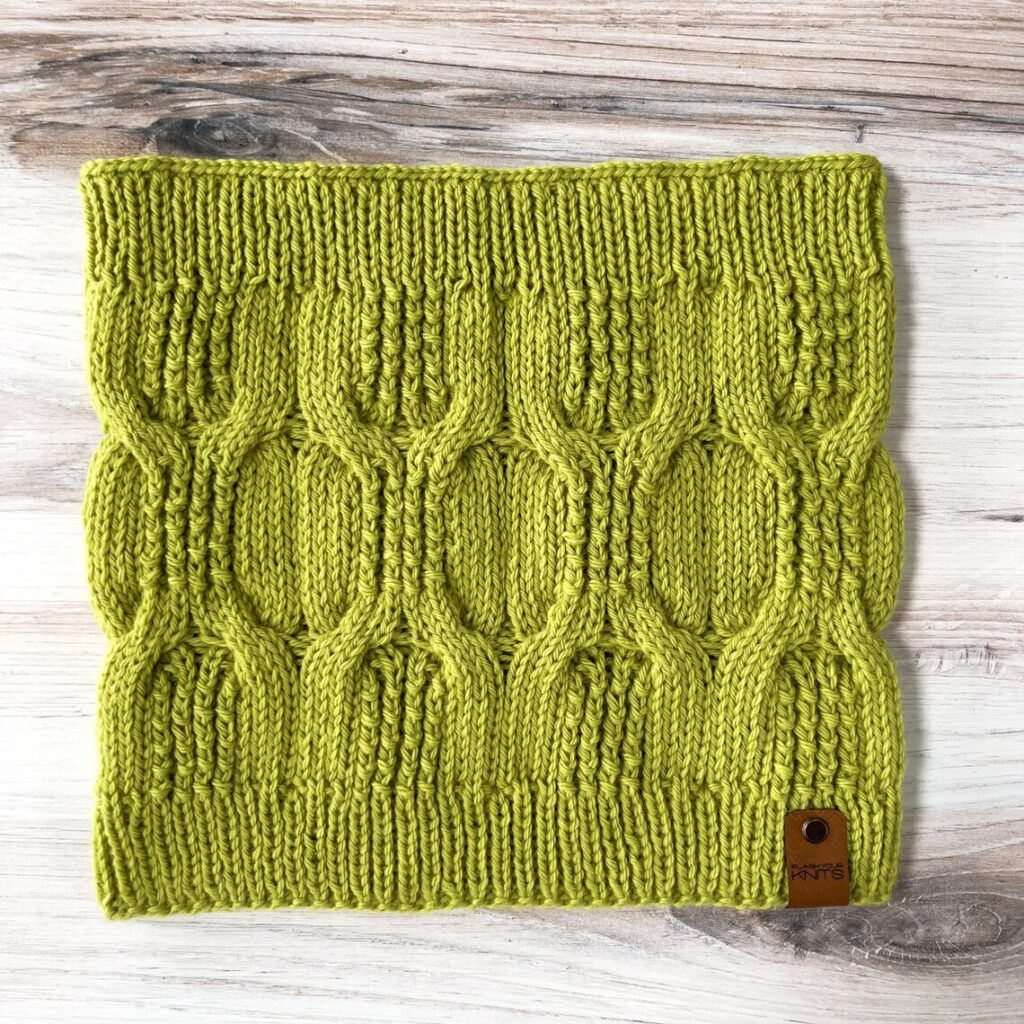 Knit a Textured 'Gloucester Cowl' With Your Favorite Bulky Yarn!