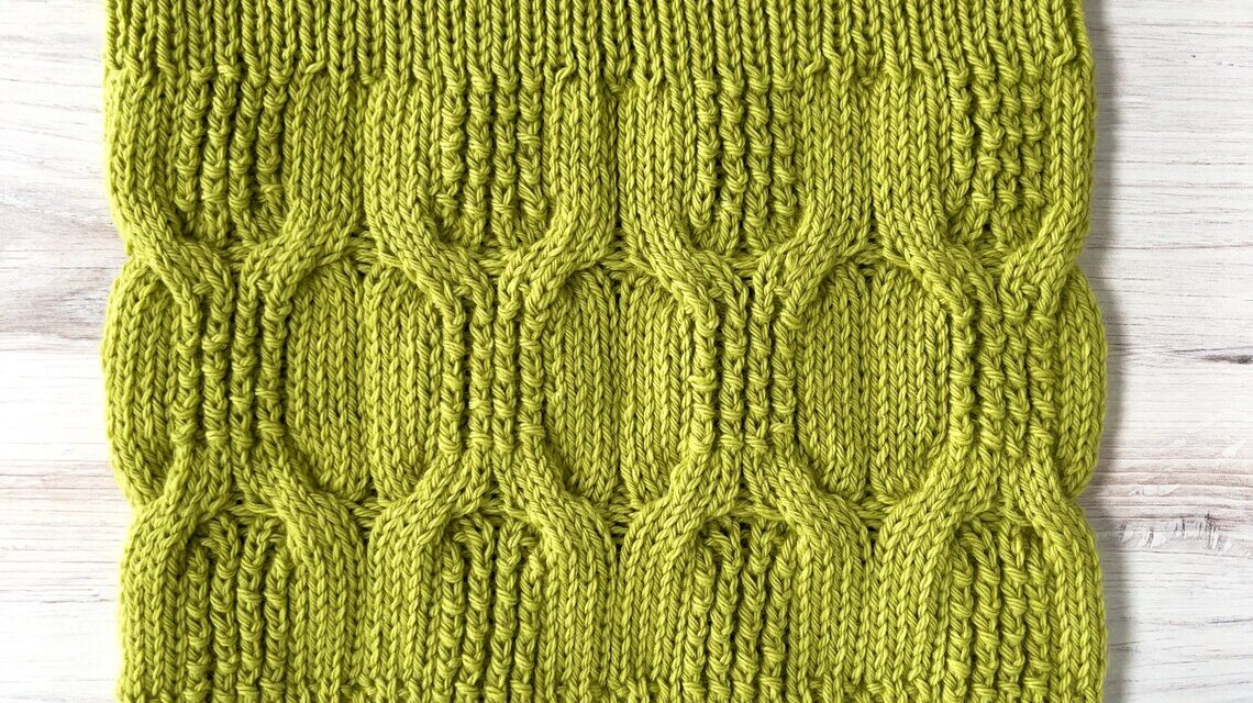 Knit a Textured ‘Gloucester Cowl’ With Your Favorite Worsted Weight Yarn!
