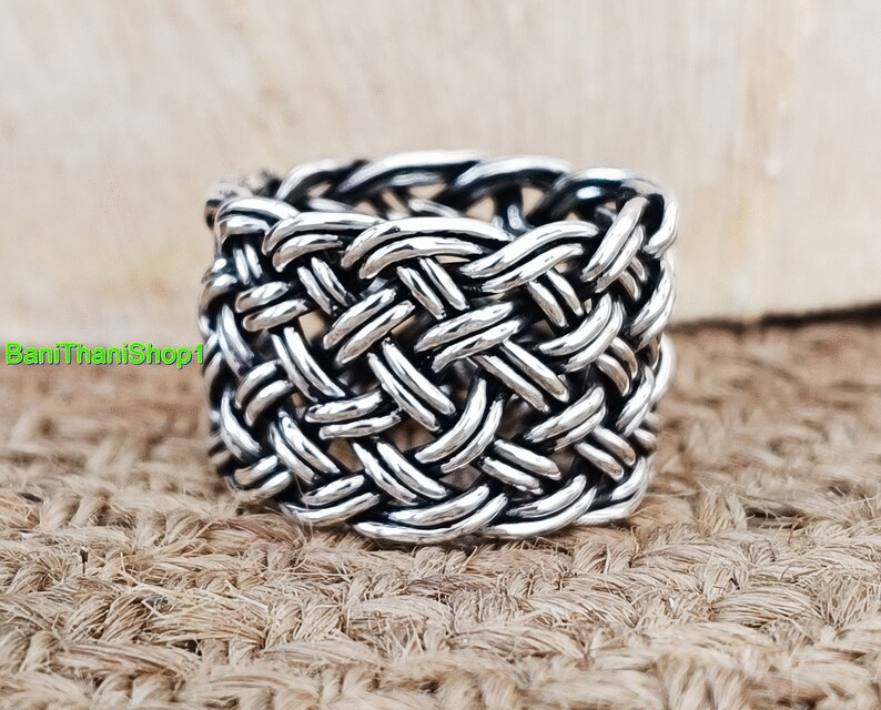 No Time To Make A Gift? Knitters On Your List Will Adore These Unique Jewelry Pieces